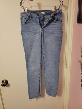 High-Rise Light Blue Women's Jeans